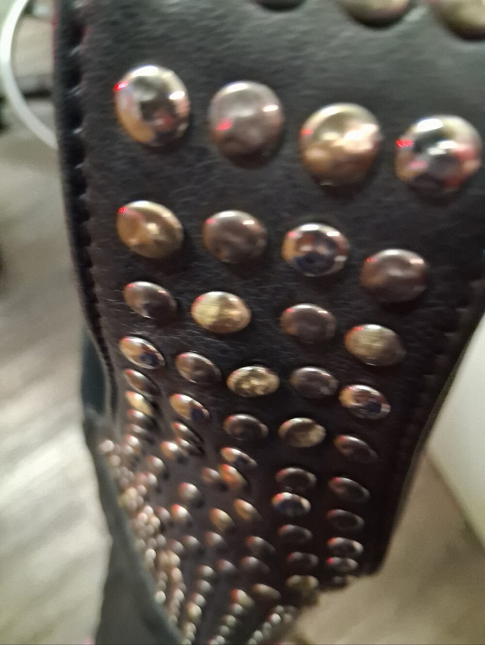 Ariat - Picture 15 of 16